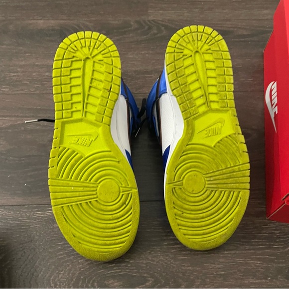 W White Dunk High White/Black-Racer Blue - Picture 5 of 7